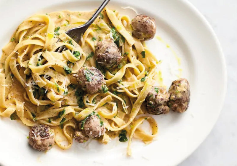 EASY SAUSAGE PASTA