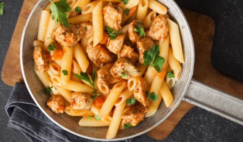 CHICKEN PASTA WITH A RICH TOMATO SAUCE