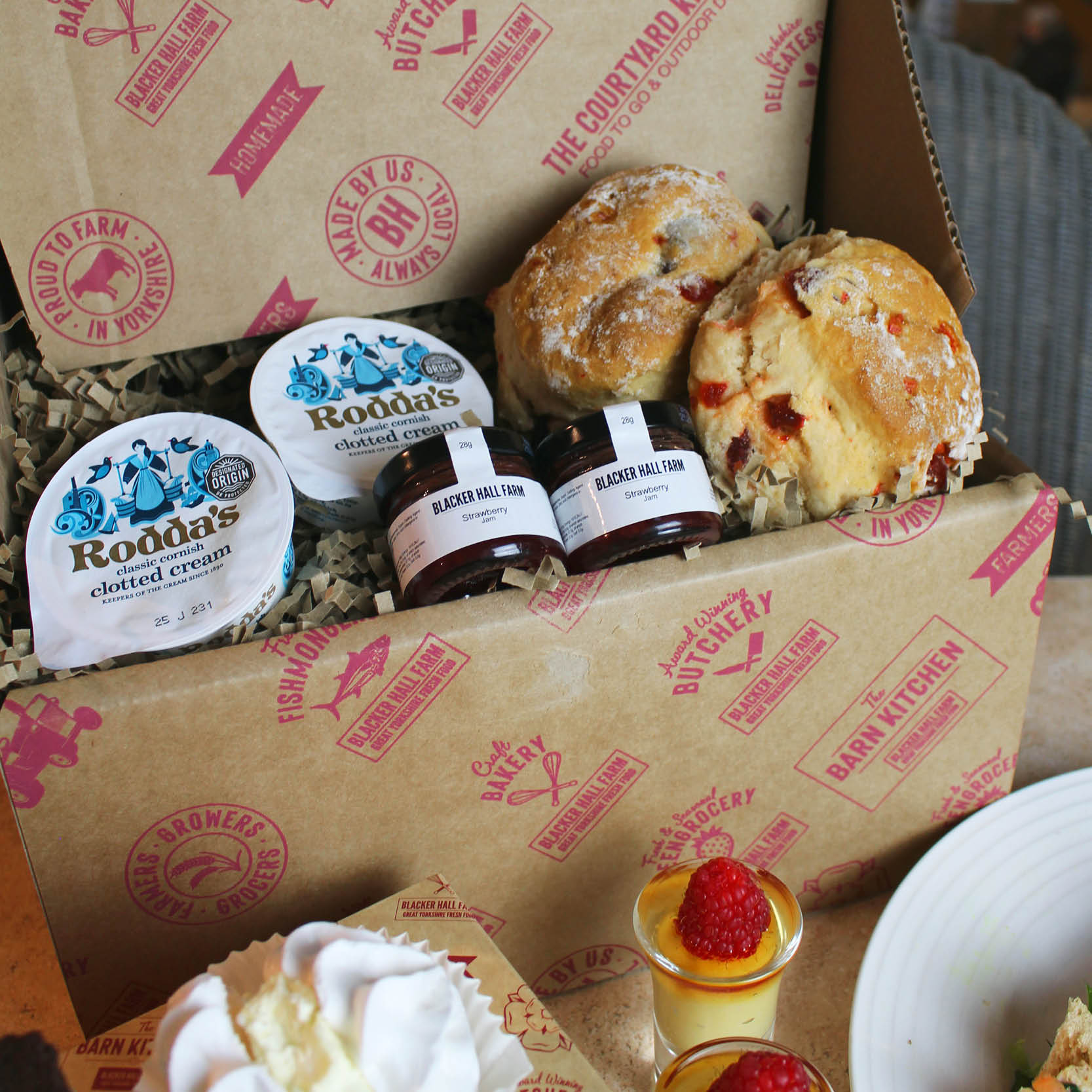 Mothers Day Ultimate Afternoon Tea for Two Box